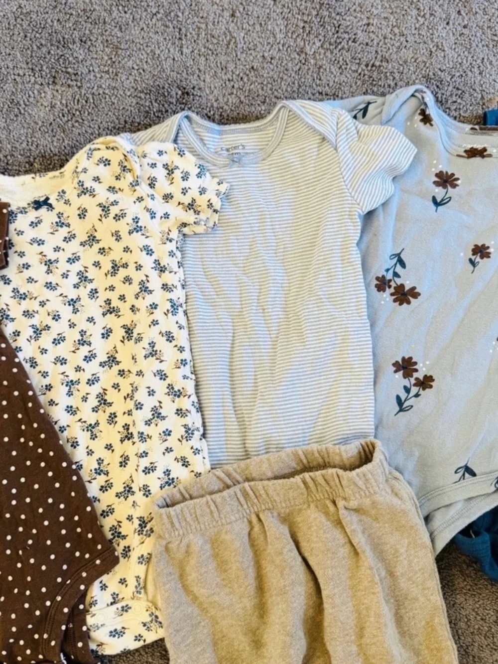 Carter's | Bodysuit Set